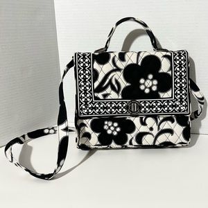 VERA BRADLEY Julia Night & Day Cross Body Purse. Black and White Floral. EUC